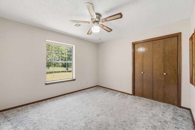 25566 S 4130 Drive, Claremore, OK 74019
