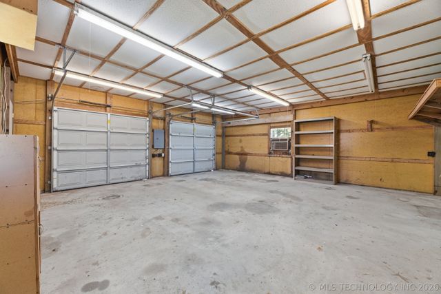 25566 S 4130 Drive, Claremore, OK 74019