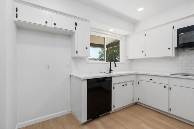 4627 N Ila Avenue, Fresno, CA 93705