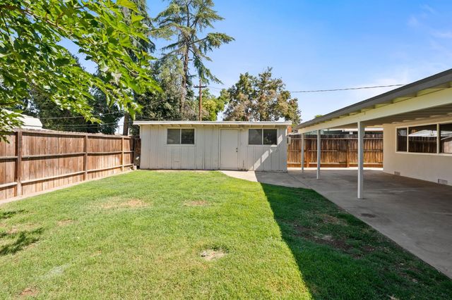 4627 N Ila Avenue, Fresno, CA 93705