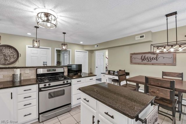 24164 Smith Avenue, Westlake, OH 44145