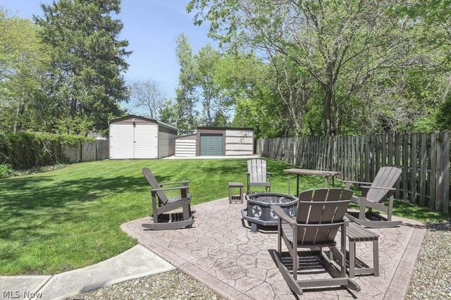 24164 Smith Avenue, Westlake, OH 44145