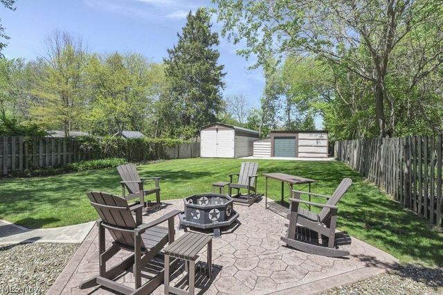 24164 Smith Avenue, Westlake, OH 44145