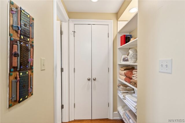33 Gates Circle 5C, Buffalo, NY 14222