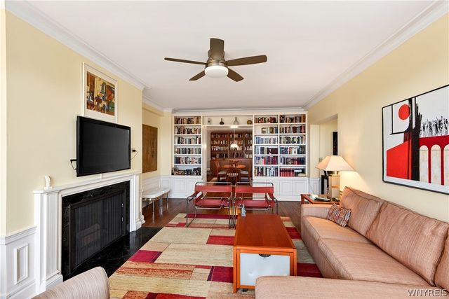 33 Gates Circle 5C, Buffalo, NY 14222