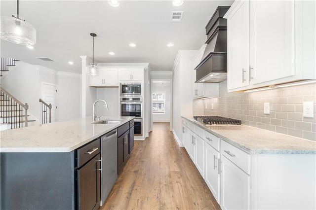 454 Banff Drive, Winder, GA 30680