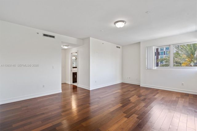455 E Palmetto Park Road 3W, Boca Raton, FL 33432