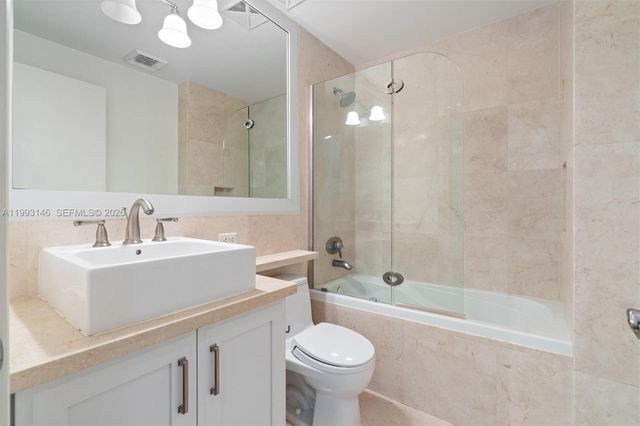 455 E Palmetto Park Road 3W, Boca Raton, FL 33432