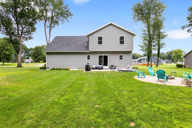 56580 Via Pisa Street, Elkhart, IN 46516