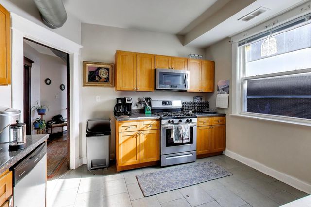 810 S Austin Avenue, Oak Park, IL 60302