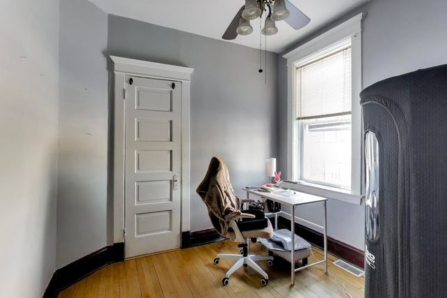 810 S Austin Avenue, Oak Park, IL 60302