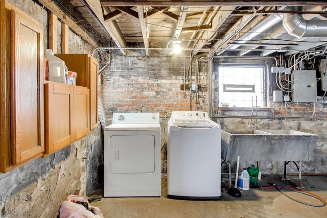 810 S Austin Avenue, Oak Park, IL 60302