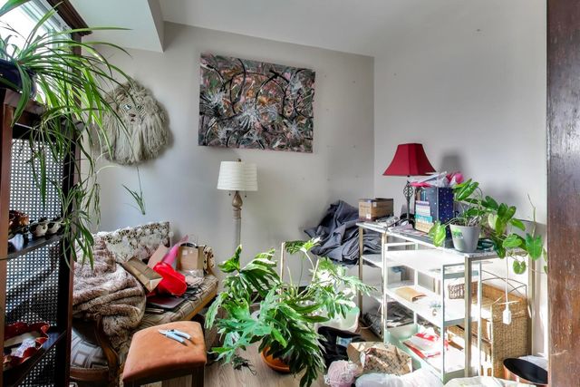 810 S Austin Avenue, Oak Park, IL 60302