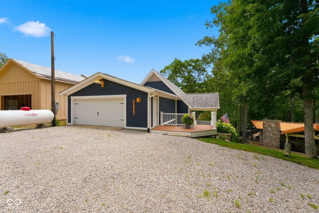 7433 Hummingbird Drive, Nineveh, IN 46164
