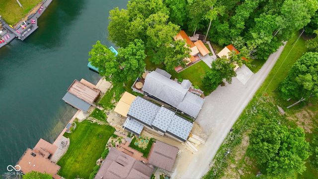 7433 Hummingbird Drive, Nineveh, IN 46164