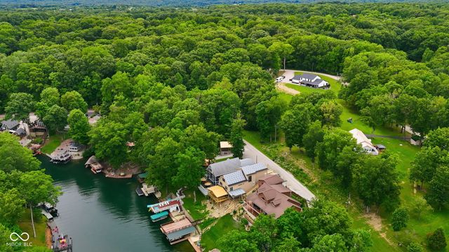 7433 Hummingbird Drive, Nineveh, IN 46164