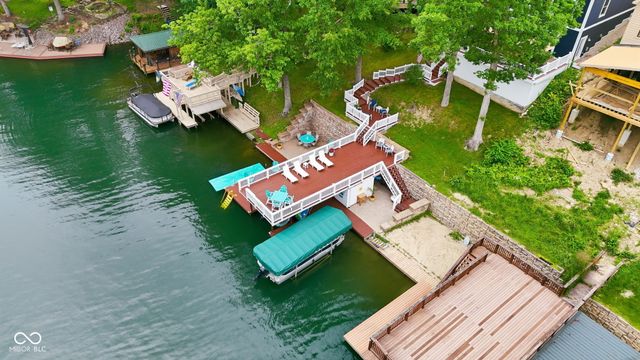 7433 Hummingbird Drive, Nineveh, IN 46164