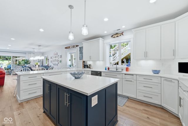 7433 Hummingbird Drive, Nineveh, IN 46164