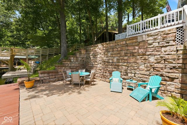 7433 Hummingbird Drive, Nineveh, IN 46164