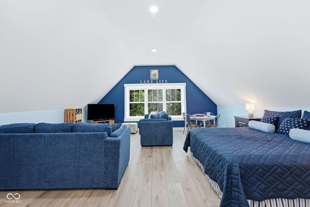 7433 Hummingbird Drive, Nineveh, IN 46164
