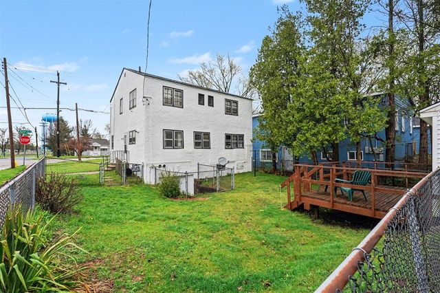 1823 W Michigan Avenue, Battle Creek, MI 49037