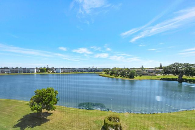 4015 Cornwall A, Boca Raton, FL 33434