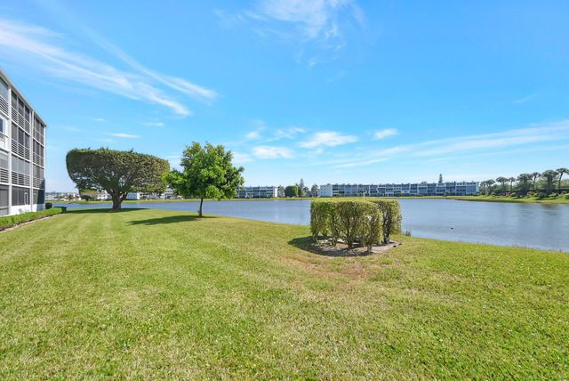 4015 Cornwall A, Boca Raton, FL 33434