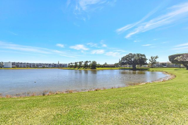 4015 Cornwall A, Boca Raton, FL 33434