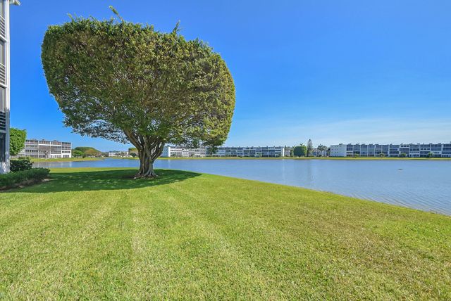 4015 Cornwall A, Boca Raton, FL 33434