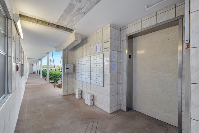 4015 Cornwall A, Boca Raton, FL 33434