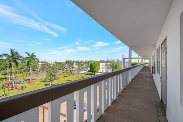 4015 Cornwall A, Boca Raton, FL 33434