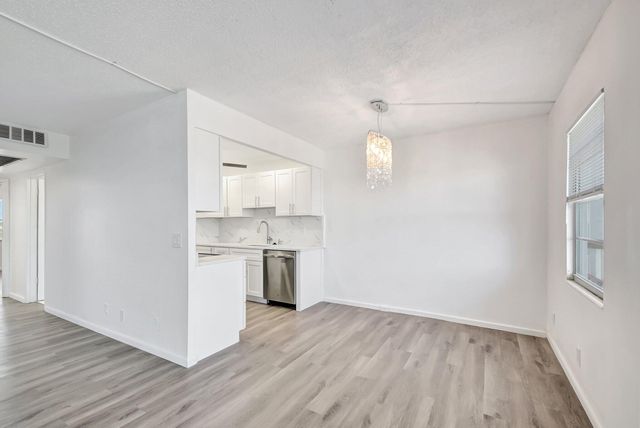 4015 Cornwall A, Boca Raton, FL 33434