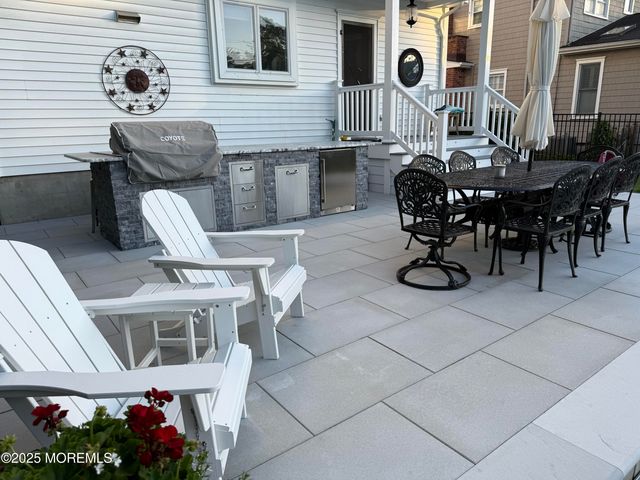 502 Tuttle Avenue, Spring Lake, NJ 07762