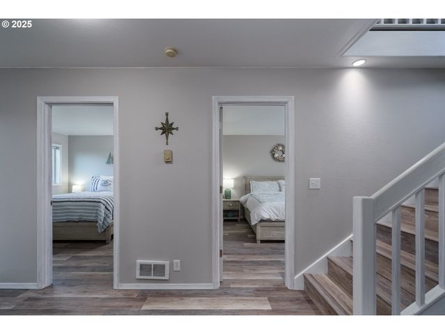 2131 Beach Loop Drive, Bandon, OR 97411