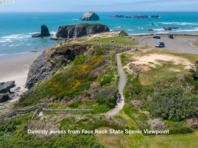 2131 Beach Loop Drive, Bandon, OR 97411