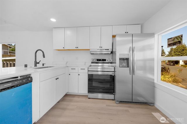 14322 Admiralty Way #91, Lynnwood, WA 98087