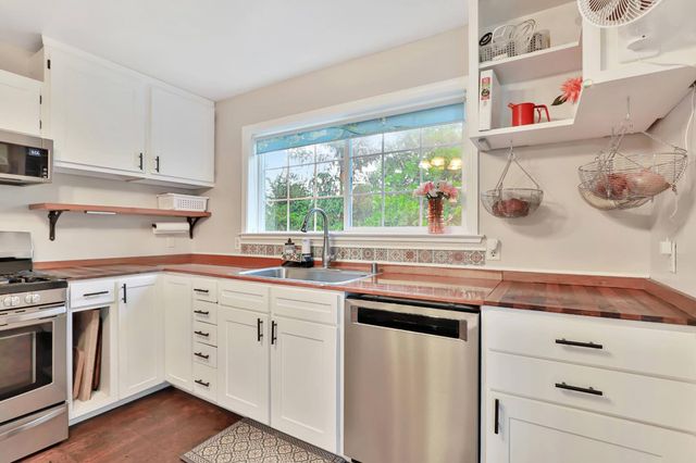 2708 Illinois Canyon Rd, Georgetown, CA 95634
