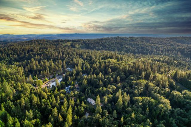 2708 Illinois Canyon Rd, Georgetown, CA 95634