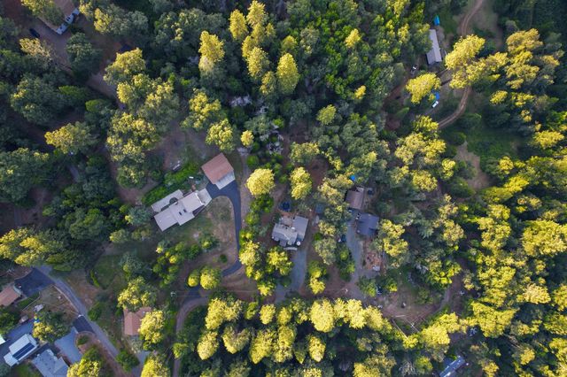 2708 Illinois Canyon Rd, Georgetown, CA 95634