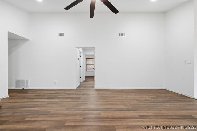 1702 S Aster Court, Broken Arrow, OK 74012