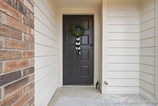 1702 S Aster Court, Broken Arrow, OK 74012