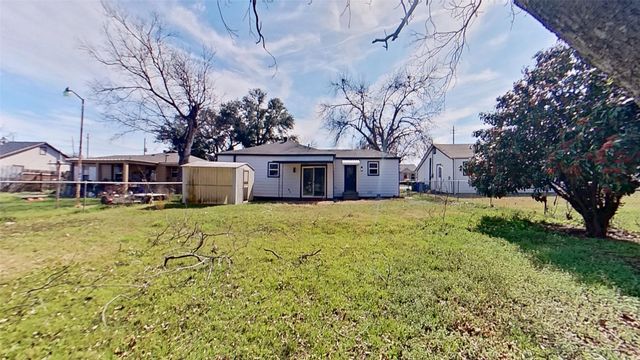 7724 Longfield Drive, White Settlement, TX 76108