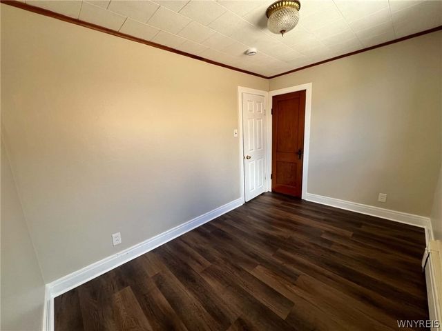 98 Freund Street Upper, Buffalo, NY 14215