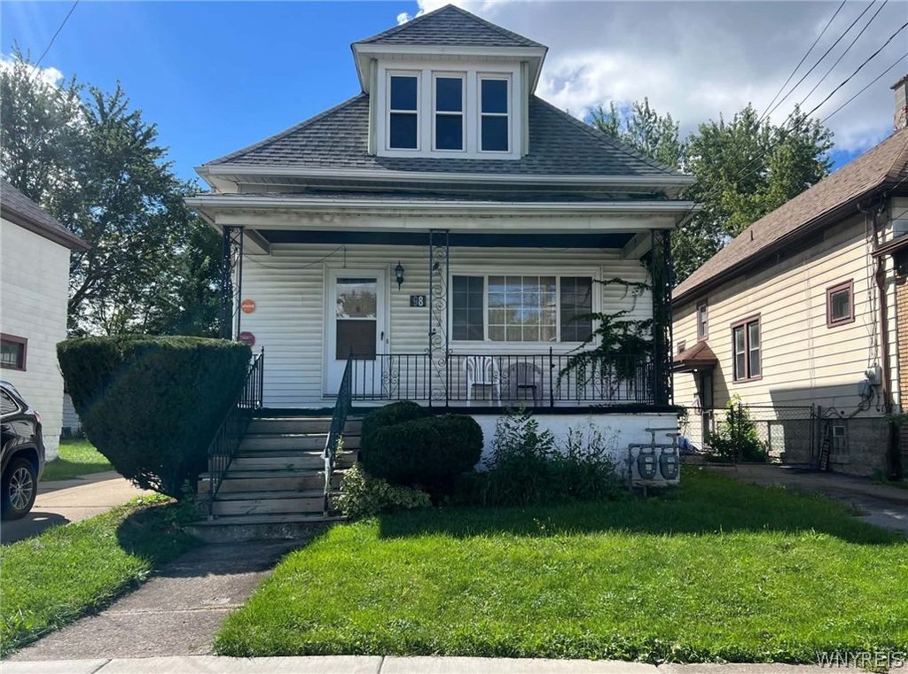98 Freund Street Upper, Buffalo, NY 14215