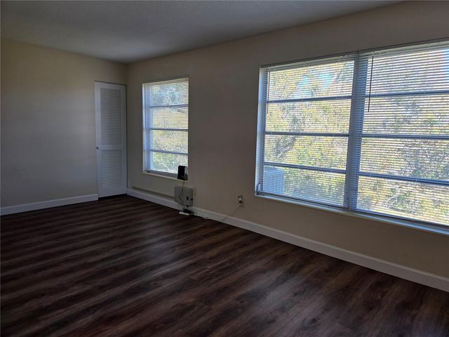 2448 COLUMBIA DRIVE 72, Clearwater, FL 33763