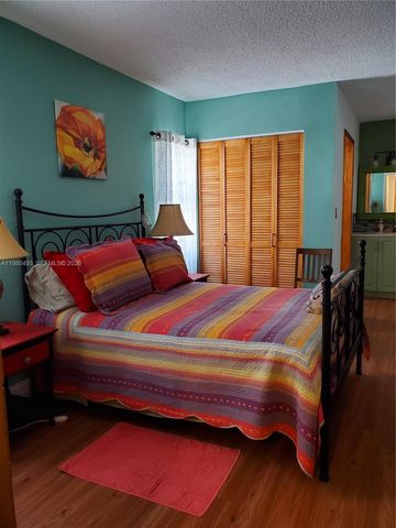 6445 Indian Creek Dr B6, Miami Beach, FL 33141