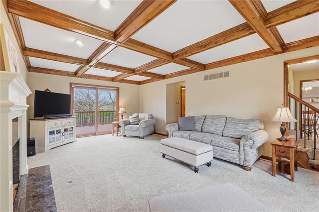 1100 Wellington Way, Liberty, MO 64068