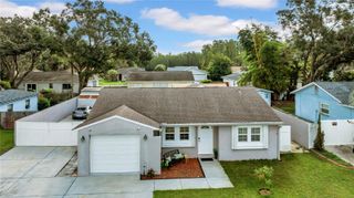 1352 FOXWOOD DRIVE, Lutz, FL 33549
