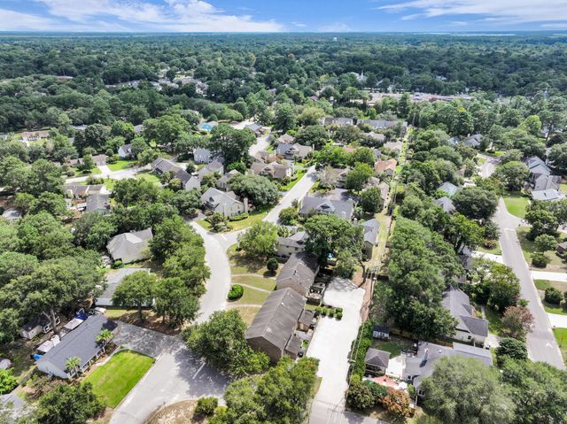 50 Held Circle 50c, Charleston, SC 29412