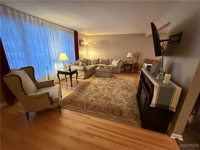 15 Culpepper Road, Amherst, NY 14221